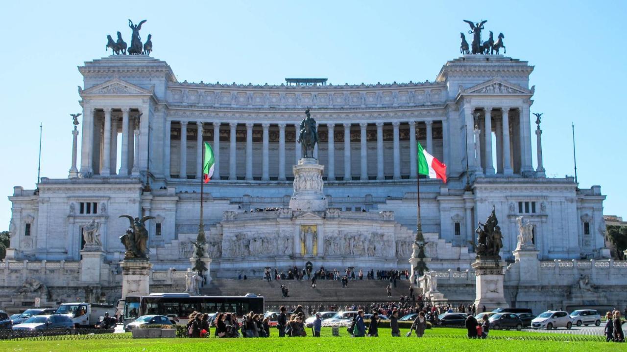 Fontana Di Trevi Luxury Nest Lägenhet Rom Exteriör bild